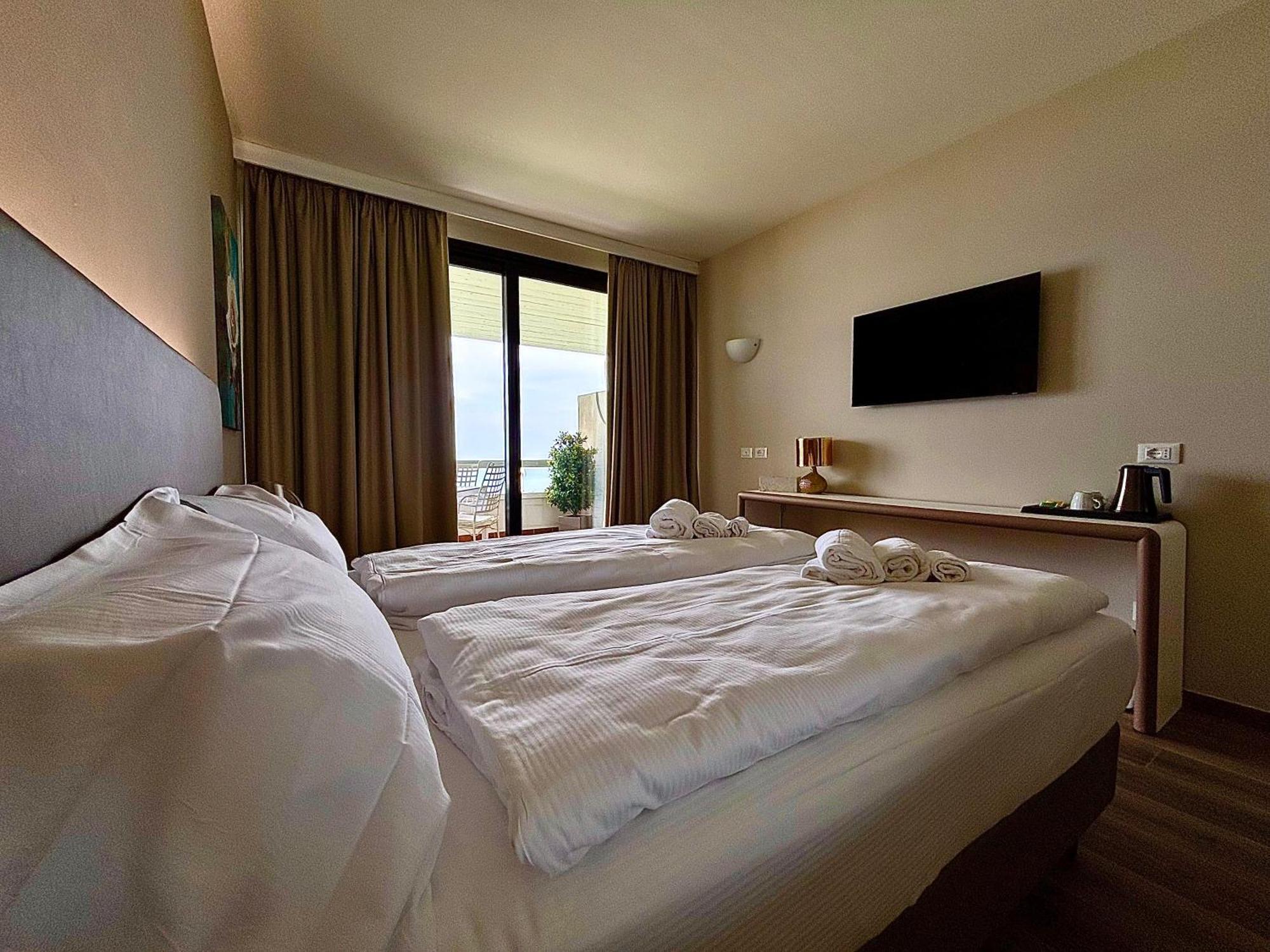 Hotel Aquila D'Oro Desenzano Desenzano del Garda Exteriér fotografie